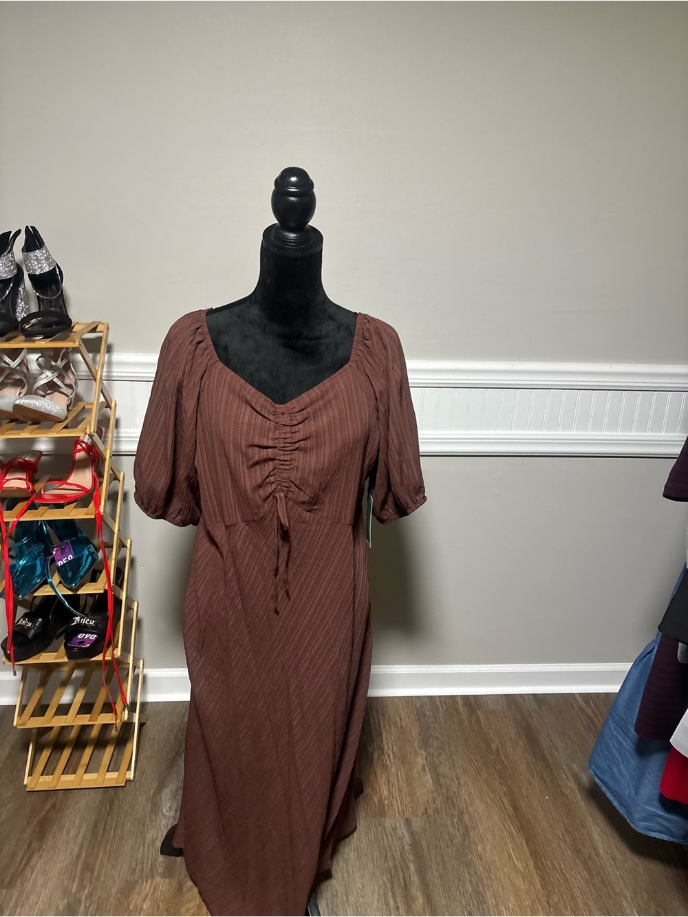 Terra & Sky Brown Ruched V-Neck Maxi Dress